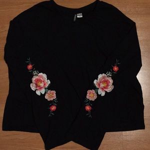 NWOT H&M Long Sleeve Shirt